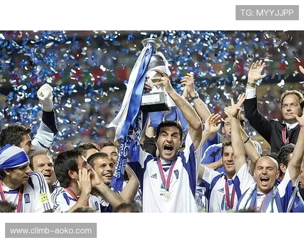 穿传奇足球鞋的中场球星如何在赛场上展现独特风采与技战术价值